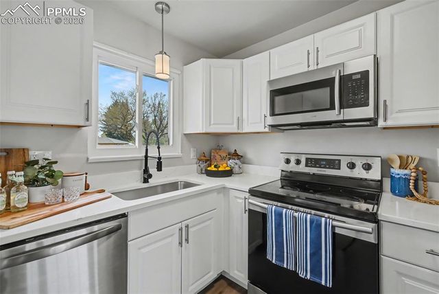 423 Eudora Street, Colorado Springs, CO 80911