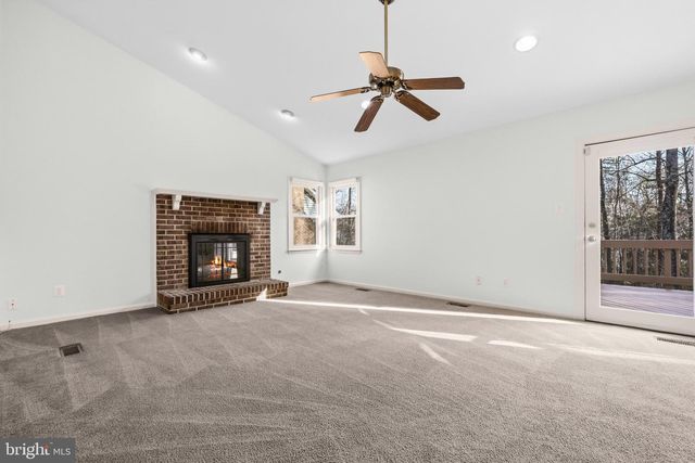 7118 COUNTER PL, Burke, VA 22015