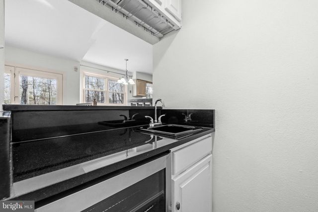 7118 COUNTER PL, Burke, VA 22015