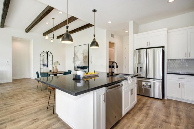 7400 Mamba Ct, Rancho Murieta, CA 95683