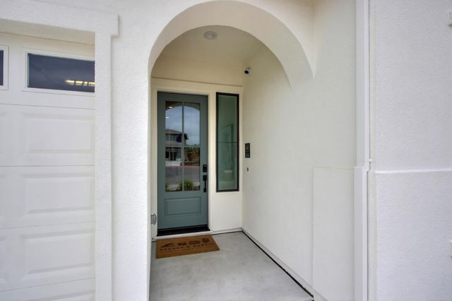 7400 Mamba Ct, Rancho Murieta, CA 95683