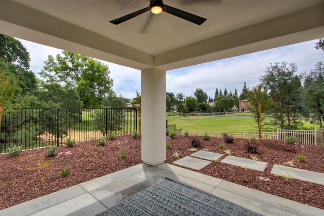 7400 Mamba Ct, Rancho Murieta, CA 95683