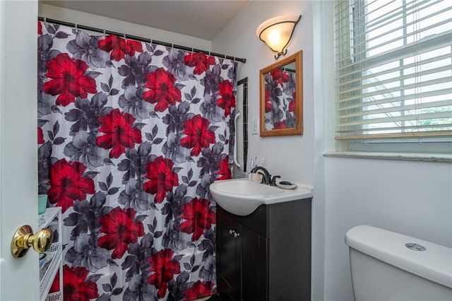 1925 Fairmont Street, Allentown City, PA 18109
