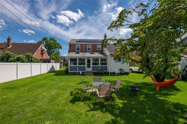 1925 Fairmont Street, Allentown City, PA 18109