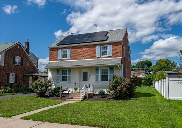 1925 Fairmont Street, Allentown City, PA 18109