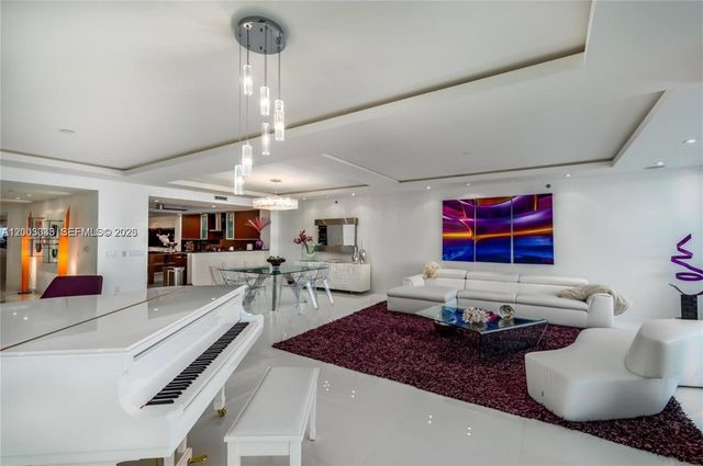 2711 S Ocean Dr 2304, Hollywood, FL 33019