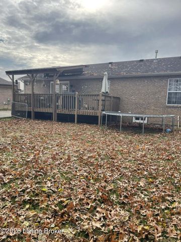 7901 Jennifer Ridge Pl, Louisville, KY 40258