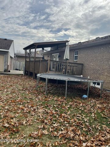 7901 Jennifer Ridge Pl, Louisville, KY 40258