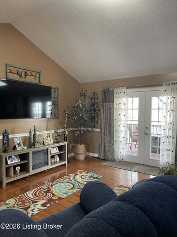 7901 Jennifer Ridge Pl, Louisville, KY 40258