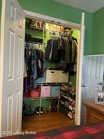 7901 Jennifer Ridge Pl, Louisville, KY 40258