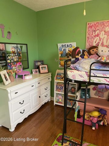 7901 Jennifer Ridge Pl, Louisville, KY 40258