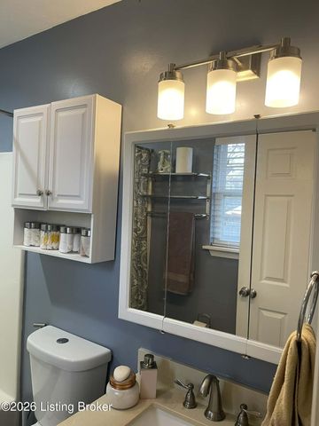 7901 Jennifer Ridge Pl, Louisville, KY 40258