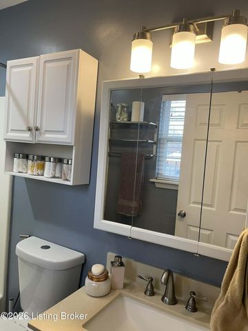 7901 Jennifer Ridge Pl, Louisville, KY 40258