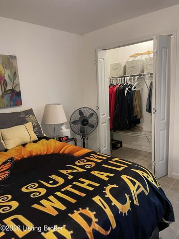 7901 Jennifer Ridge Pl, Louisville, KY 40258