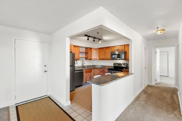 376 Ocean Ave 706, Revere, MA 02151