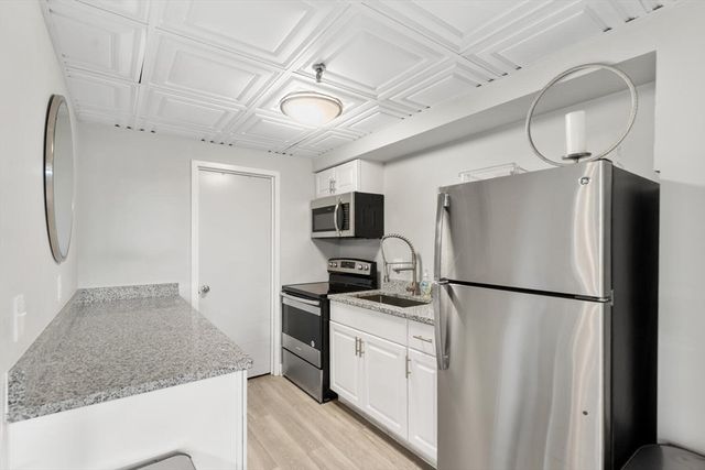 376 Ocean Ave 706, Revere, MA 02151