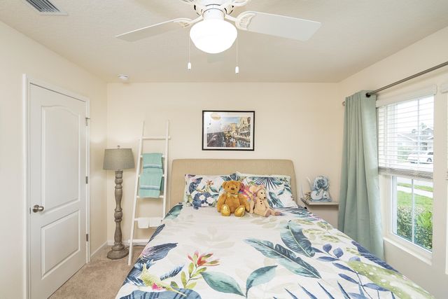 93 Rivertown Rd, Palm Coast, FL 32137