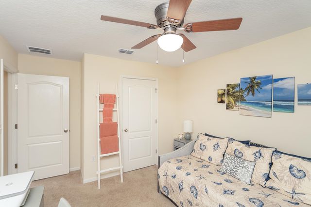 93 Rivertown Rd, Palm Coast, FL 32137
