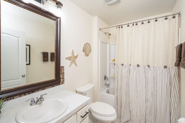 93 Rivertown Rd, Palm Coast, FL 32137