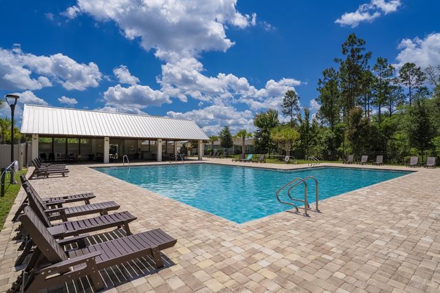 93 Rivertown Rd, Palm Coast, FL 32137