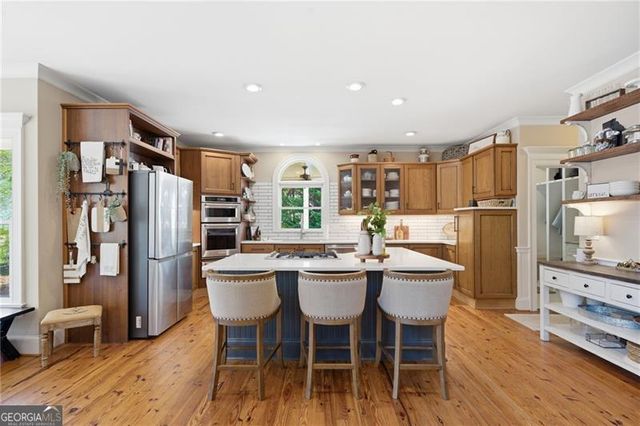 7585 Yacht Club Drive, Cumming, GA 30041