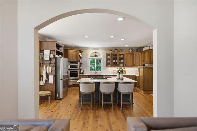 7585 Yacht Club Drive, Cumming, GA 30041