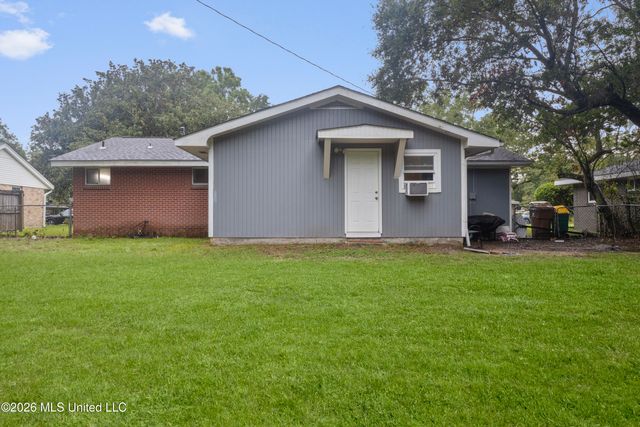 1736 William Harrison Drive, Biloxi, MS 39531