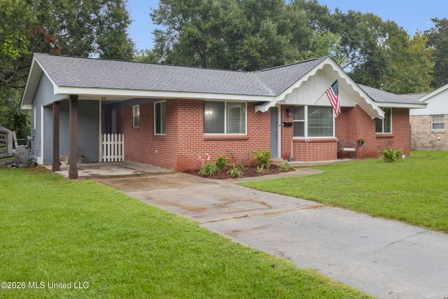 1736 William Harrison Drive, Biloxi, MS 39531