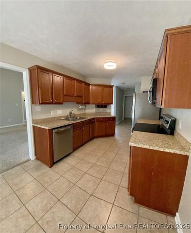 106 Chickadee Street, Fayetteville, NC 28306