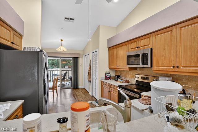 12520 Kelly Greens BLVD 353, Fort Myers, FL 33908