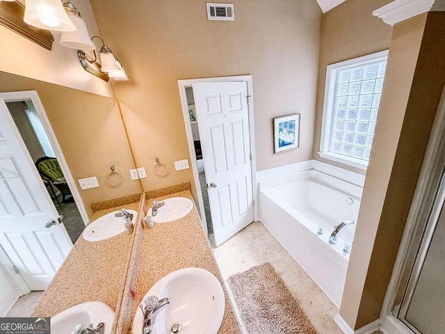 37 Claiborne Trail, Newnan, GA 30263