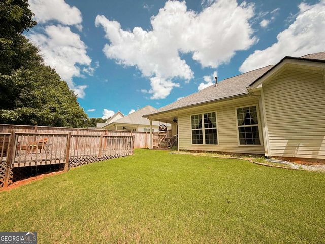 37 Claiborne Trail, Newnan, GA 30263