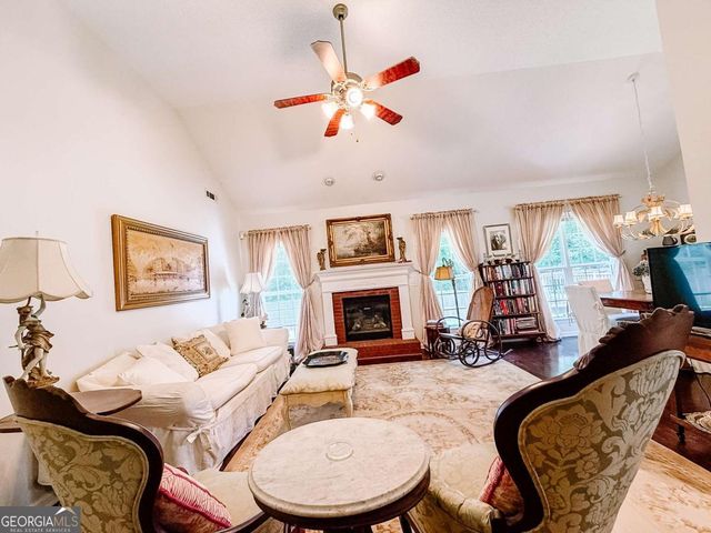 37 Claiborne Trail, Newnan, GA 30263