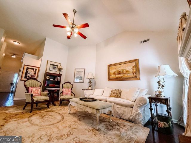37 Claiborne Trail, Newnan, GA 30263