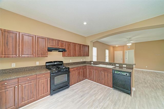 4907 BOSTON COMMON GLEN, Bradenton, FL 34211