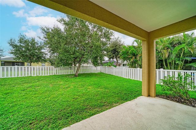 4907 BOSTON COMMON GLEN, Bradenton, FL 34211