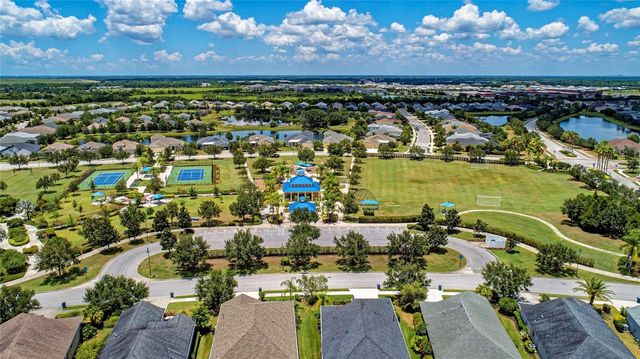 4907 BOSTON COMMON GLEN, Bradenton, FL 34211