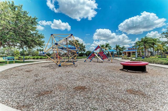 4907 BOSTON COMMON GLEN, Bradenton, FL 34211