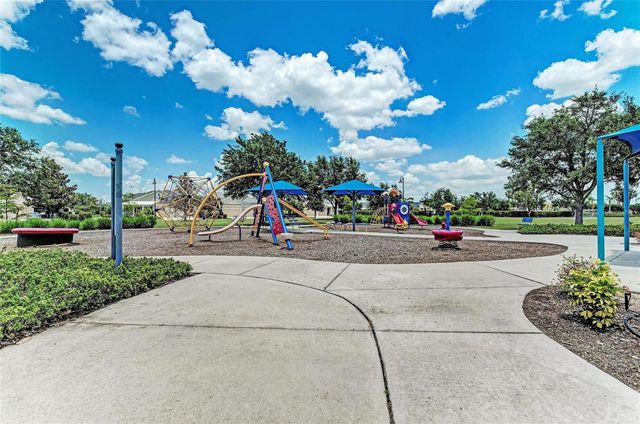 4907 BOSTON COMMON GLEN, Bradenton, FL 34211