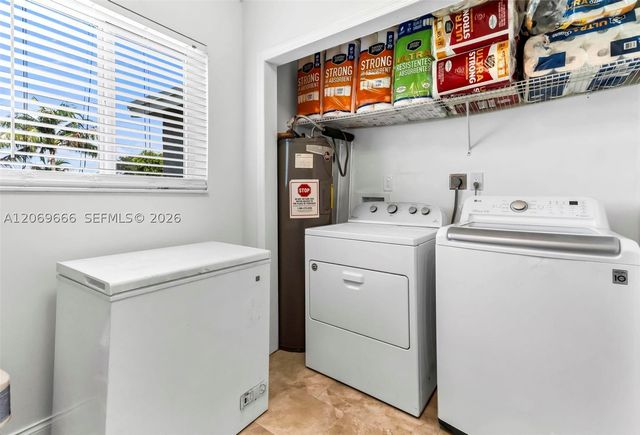 6270 NW 16th Ct, Sunrise, FL 33313
