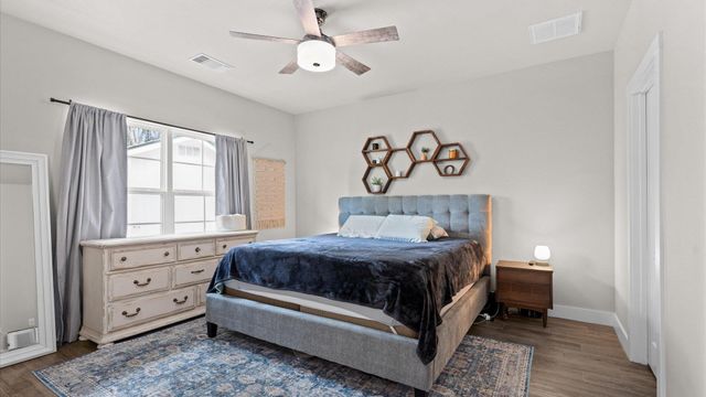 2 Stone Creek CIR, Wimberley, TX 78676