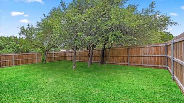 2 Stone Creek CIR, Wimberley, TX 78676
