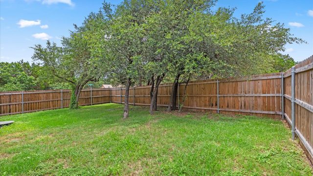 2 Stone Creek CIR, Wimberley, TX 78676