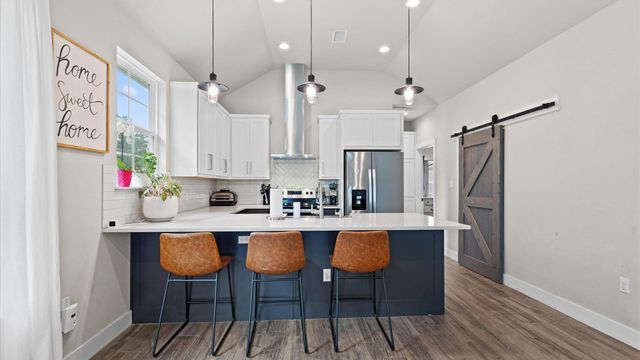 2 Stone Creek CIR, Wimberley, TX 78676