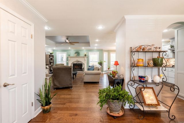 2110 Lakeshore Drive, Heber Springs, AR 72543