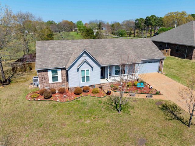 2110 Lakeshore Drive, Heber Springs, AR 72543
