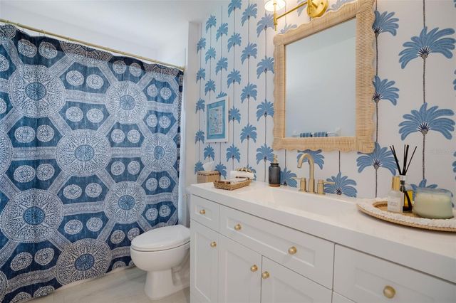 5290 HYLAND HILLS AVENUE 1916, Sarasota, FL 34241