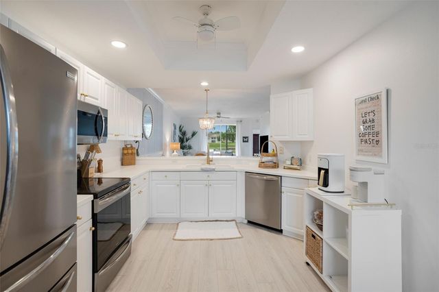 5290 HYLAND HILLS AVENUE 1916, Sarasota, FL 34241