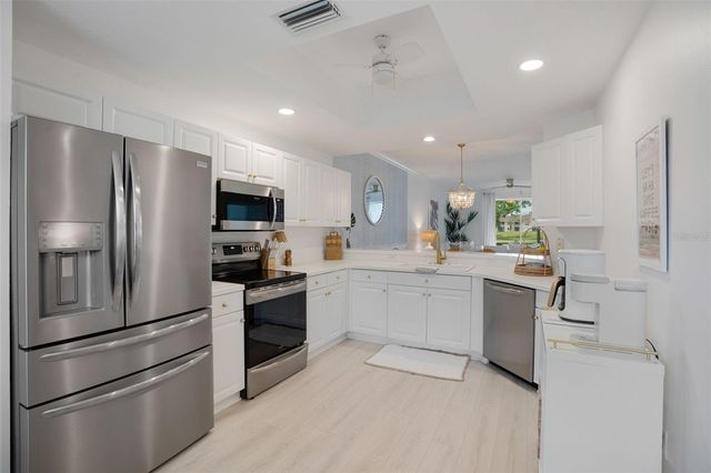 5290 HYLAND HILLS AVENUE 1916, Sarasota, FL 34241