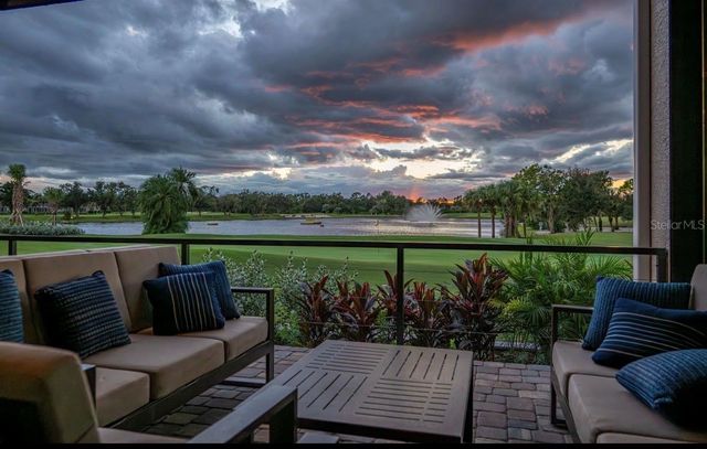 5290 HYLAND HILLS AVENUE 1916, Sarasota, FL 34241